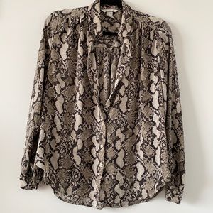 A black and brown snake skin patter Button up shirt from H&M in size 8